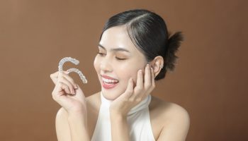 How Veneers are Different From Invisalign®